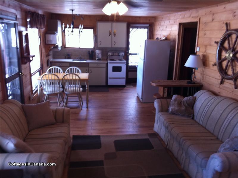Dalhousie Lake Paradise Perth Cottage Rental DI10254