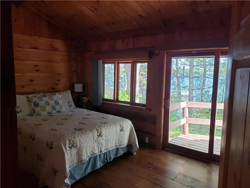 Green Lodge on Eagle Lake South River Cottage Rental GL10517