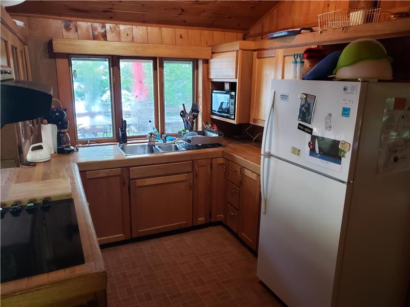 Green Lodge on Eagle Lake South River Cottage Rental GL10517