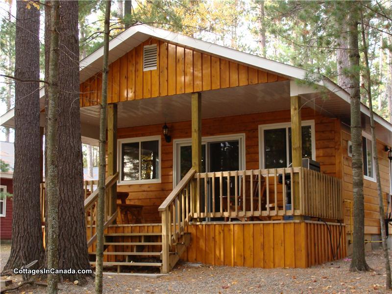 Pine Cliff Resort - Barrys Bay Cottage Rental | DI-11302 | CottagesInCanada