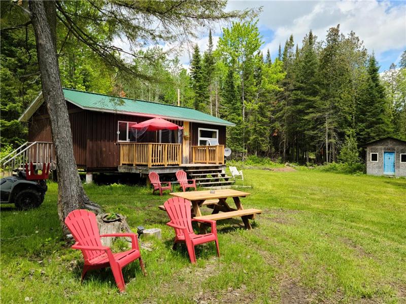 Lazy Bear Lodge at Madawaska River - Griffith Cottage Rental | PL-18216 ...