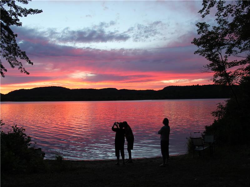 Private Acreage Retreat on Lake North Bay Cottage Rental GL19317