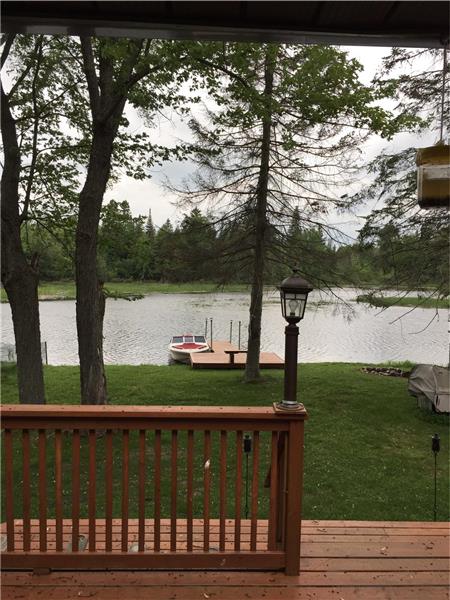 Cottage Rental In Bobcaygeon - - Bobcaygeon Cottage Rental 