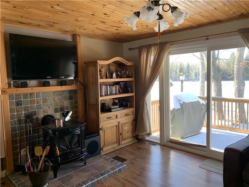 Cottage Rental in Bobcaygeon Bobcaygeon Cottage Rental PL20283