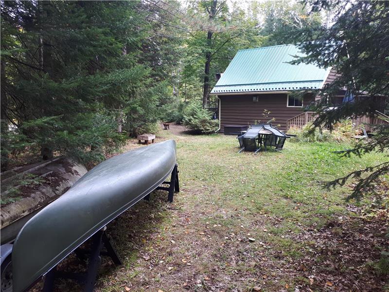 EKKS Cottage**** - Gooderham Cottage Rental | DI-25877 | CottagesInCanada