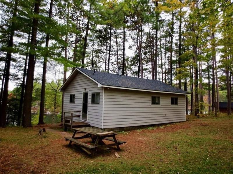 Christie Lake Cottage Perth Cottage Rental GL28258 CottagesInCanada