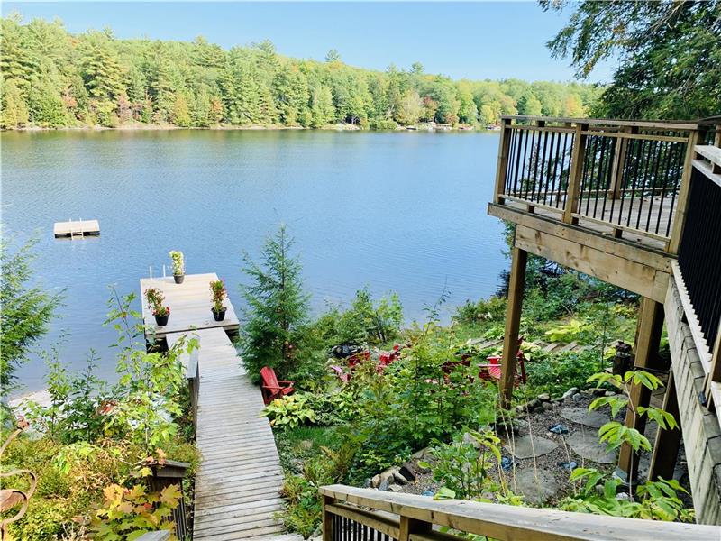 Magical Bass Lake Muskoka Getaway Muskoka Lakes Cottage Rental DI29105 CottagesInCanada
