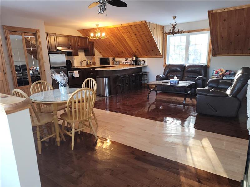 Trailhead Lake House Calabogie Calabogie Cottage Rental DI34285