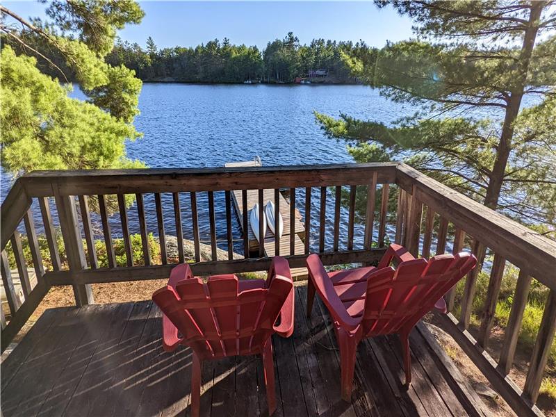 Waterfront Chalet * Sleeps 8 * - Gravenhurst Cottage Rental | DI-35353 ...