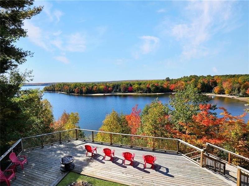 The Panorama: Peaceful 4 Bedroom, 2 - Algonquin Highlands Cottage ...