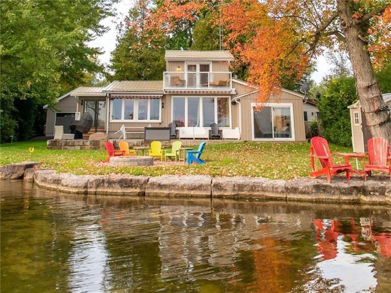 Kawartha's Lakefront Paradise - Kawartha Lakes Cottage Rental | DI ...