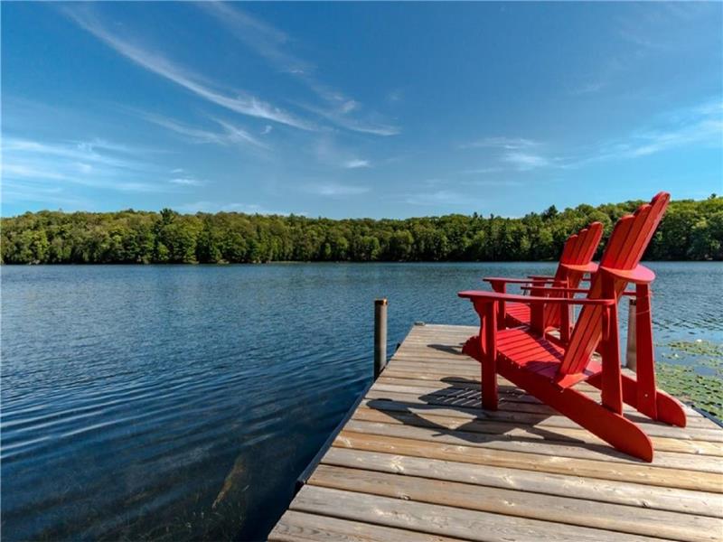 Premiere Kingsford Lake Cottage - South Frontenac Cottage Rental | GL ...