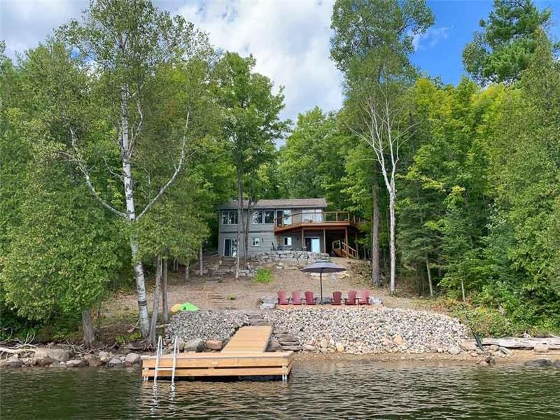 Lakeview Retreat - Kinmount Cottage Rental | PL-37763 | CottagesInCanada