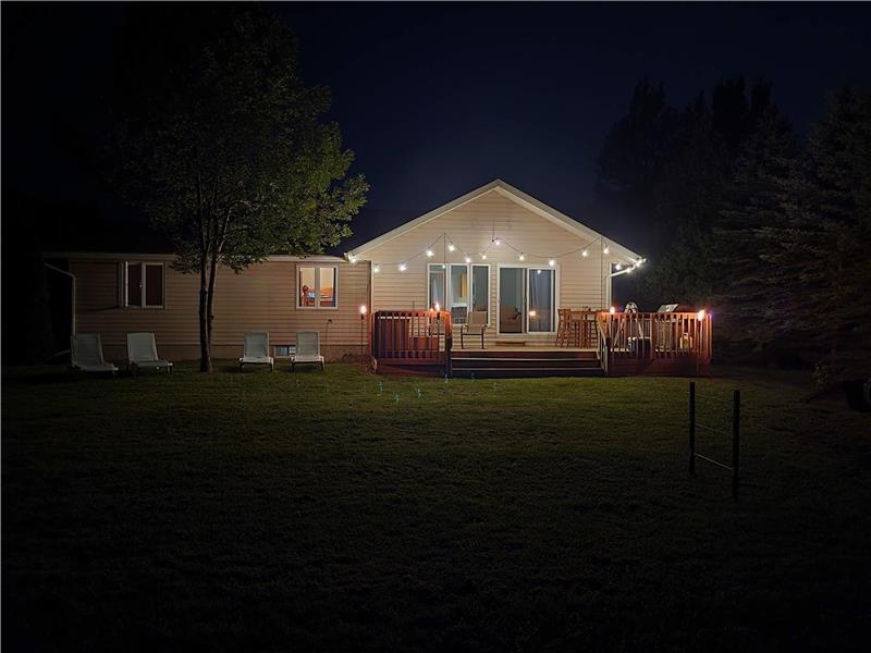 3 Cedars Cottage in Huron County - Goderich Cottage Rental | PL-39750 ...