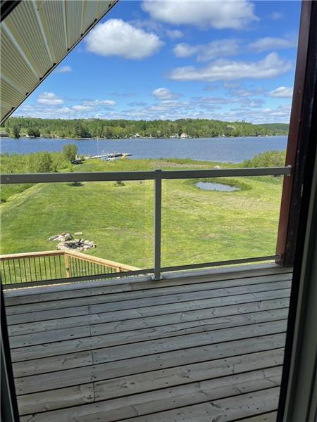 Sunset Oasis - Bonfield Cottage Rental | DI-40007 | CottagesInCanada