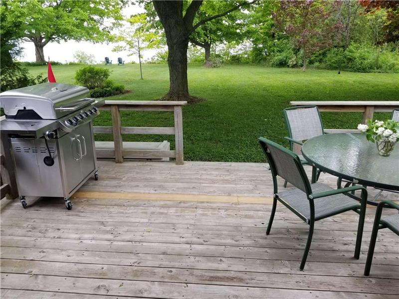 Red Cedar cottage of Goderich - Goderich Cottage Rental | GL-40146 ...