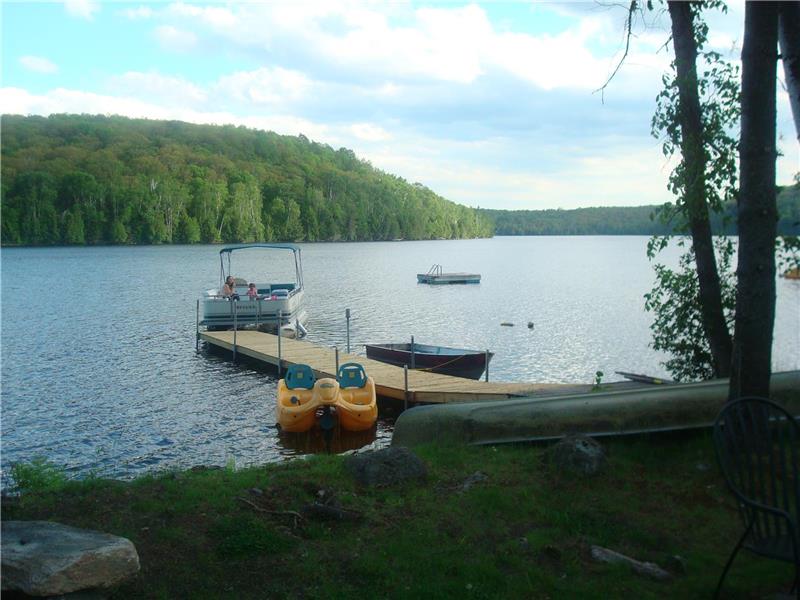 AMAZING Albion Lake - Bancroft Cottage Rental | PL-9628 | CottagesInCanada