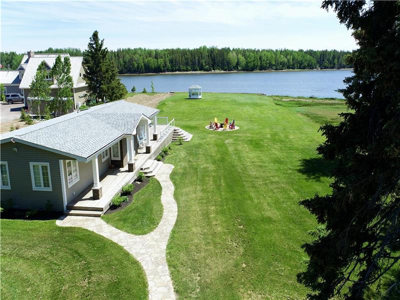 Bella Casa Shediac Cottage Rental DI9755 CottagesInCanada